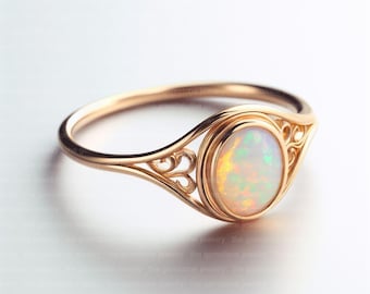 Anel de Opala Natural em Ouro Maciço 14k, Anel com Pedra de Nascimento de Outubro, Anel Deslumbrante com Opala Natural Oval, Presente de Aniversário para Ela, Anel de Presente de Aniversário