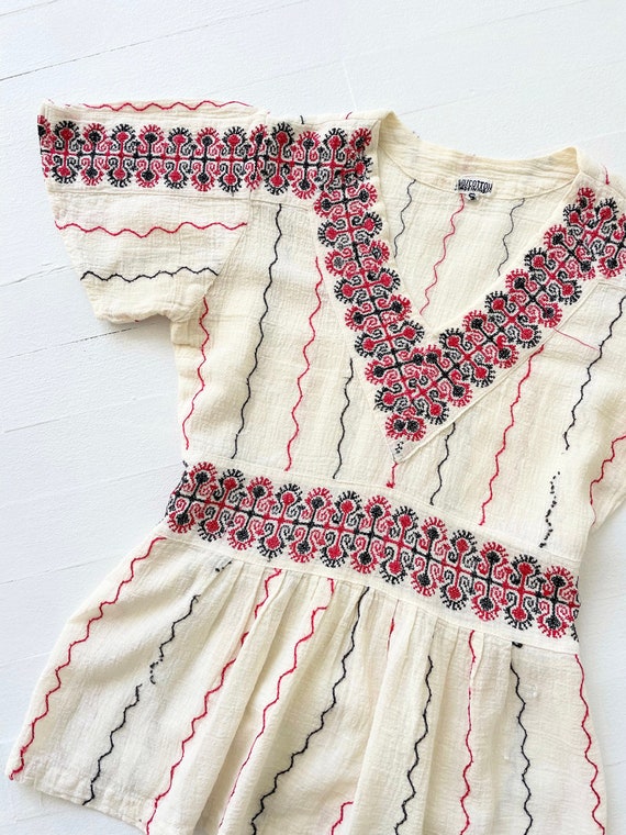 1970s Embroidered Indian Cotton Gauze Top - image 4