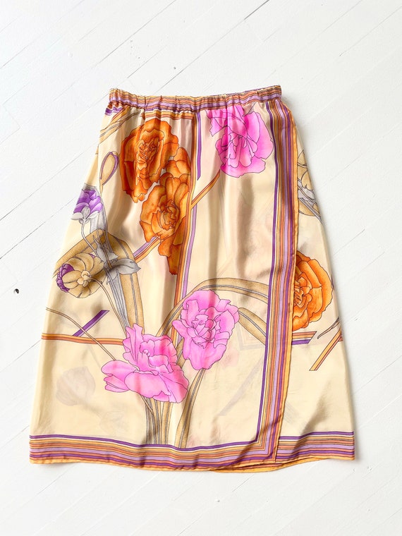 1980s Silk Botanical Border Print Skirt - image 3