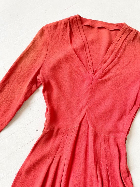 1940s Coral Rayon Crepe Dress - image 3