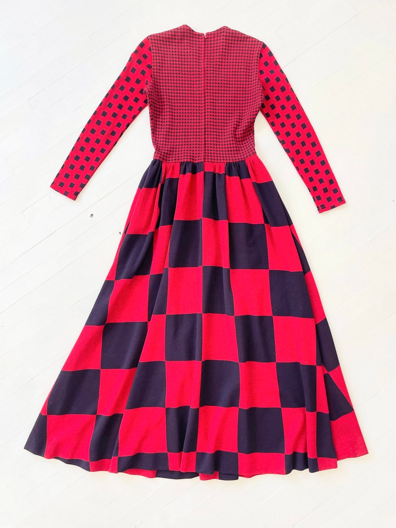 Robe longue en tricot de laine à carreaux rouge et bleu marine Rudi Gernreich années 60 image 5