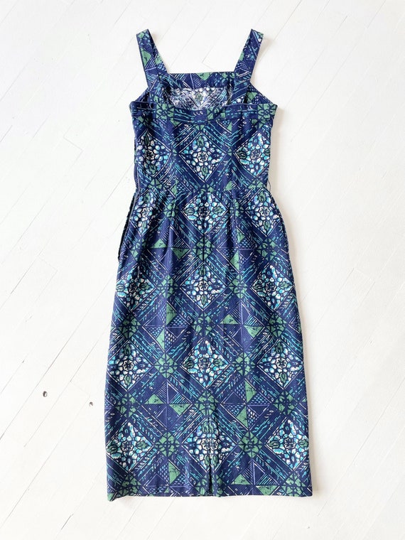 1950s Blue Batik Print Wiggle Dress - image 5