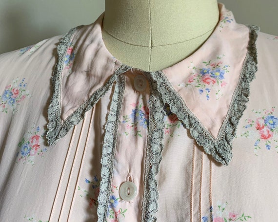 1930s Silk Floral Nightgown