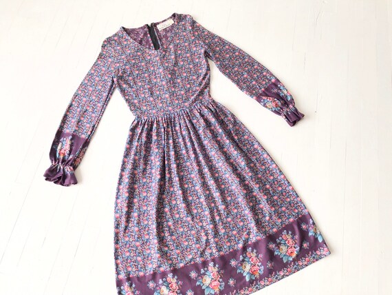 1970s Floral Print Dress
