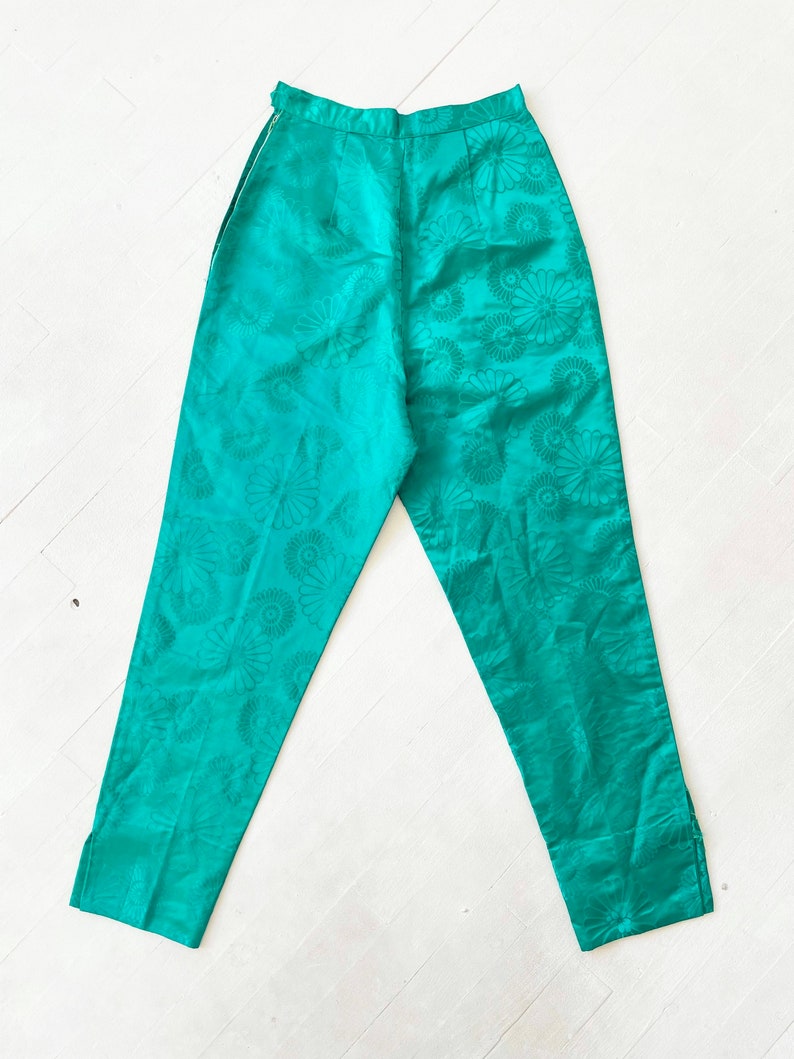 1960s Jade Floral Satin Cropped Pants image 6