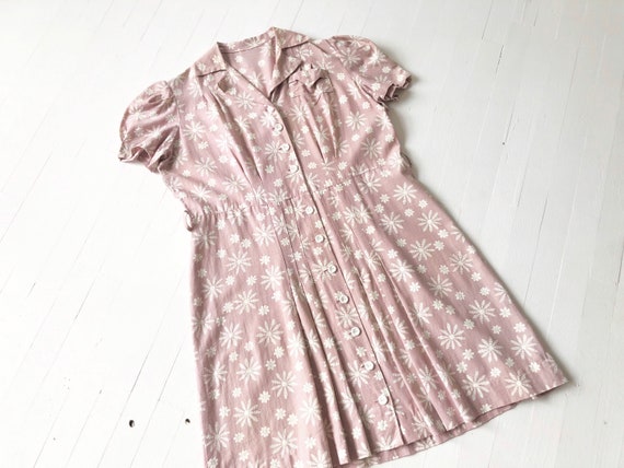 1940s Mauve Floral Shirtdress