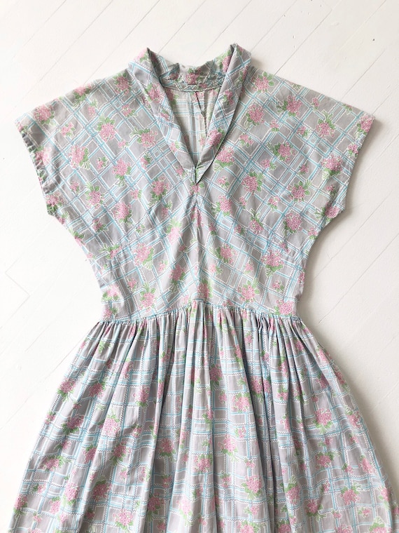 1950s Grey Floral Print Dress