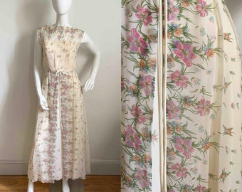 1970s Floral Maxi Dress