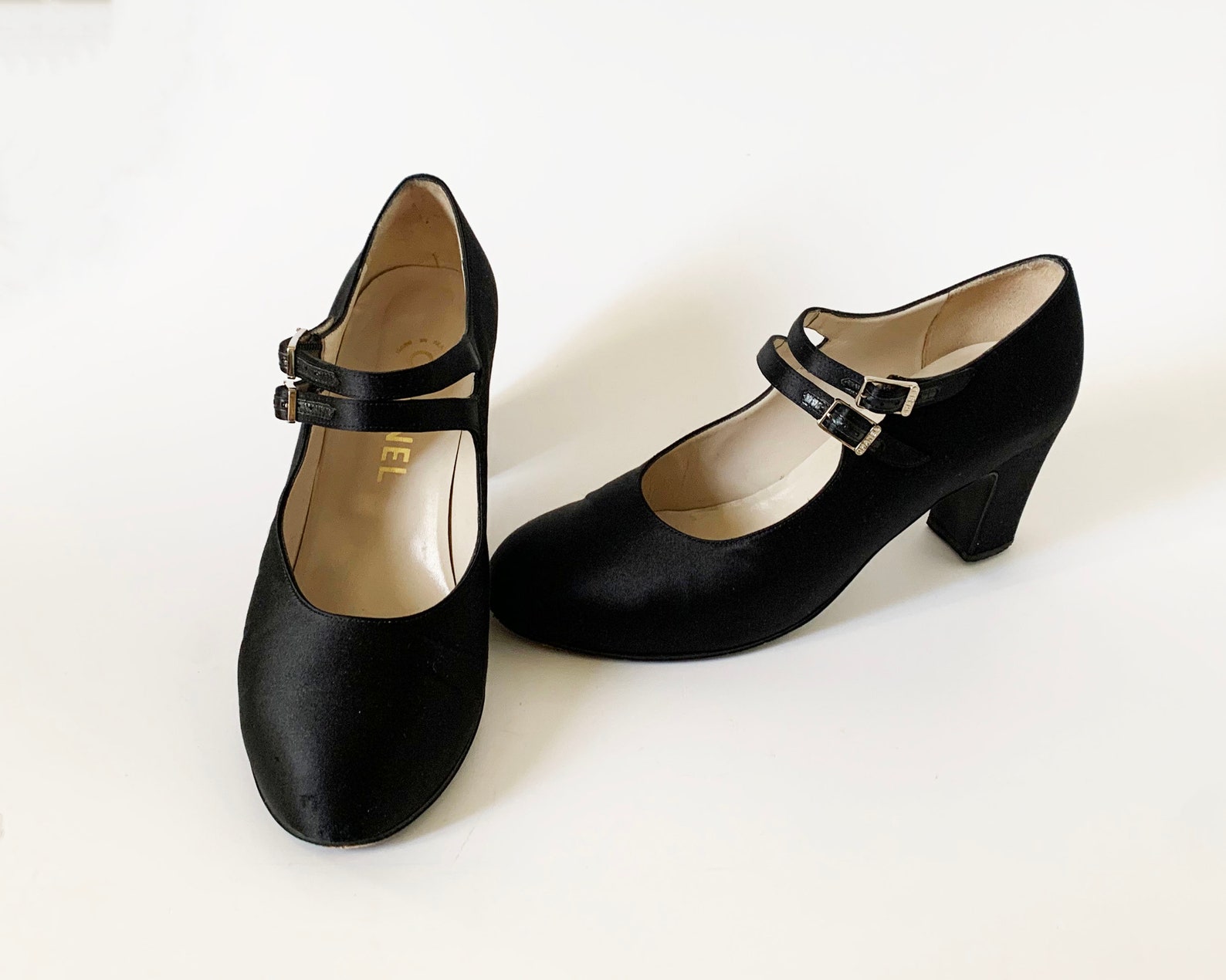 chanel white mary jane shoes