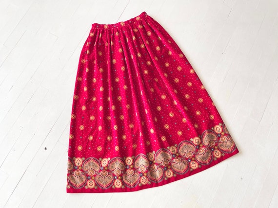 1970s Victor Costa Red Printed Velveteen Skirt - image 1