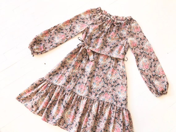 1970s Floral Print Dress