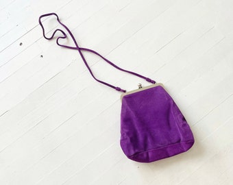 1970s Royal Purple Suede Kisslock Bag