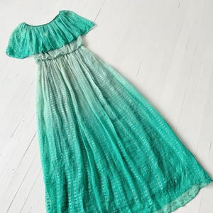 1970s Richilene Metallic Green Silk Chiffon Gown – Lurex Ombre Ruffle Dress, XS/S Vintage
