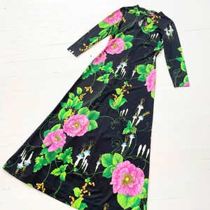 1970s Black Botanical Print Maxi Dress with Keyhole Neckline