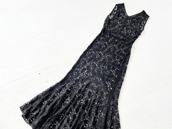 1930s Black Lace Dress - image 7