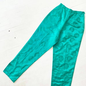 1960s Jade Floral Satin Cropped Pants