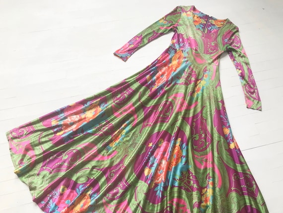 1970s Psychedelic Print Maxi Dress
