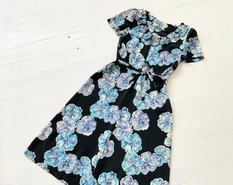 1940s Blue Floral Print Rayon Dress