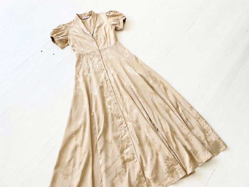 Vintage Gold Satin Jacquard Puff Sleeve Maxi Dress image 5