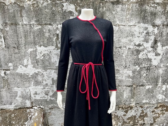 1970s Albert Nipon Bouclé Dress - image 2