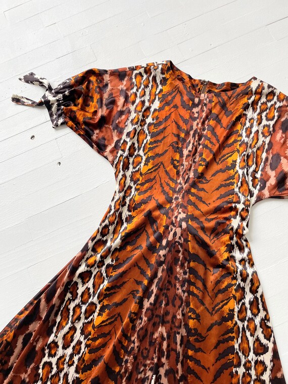 Mixed animal print dress top
