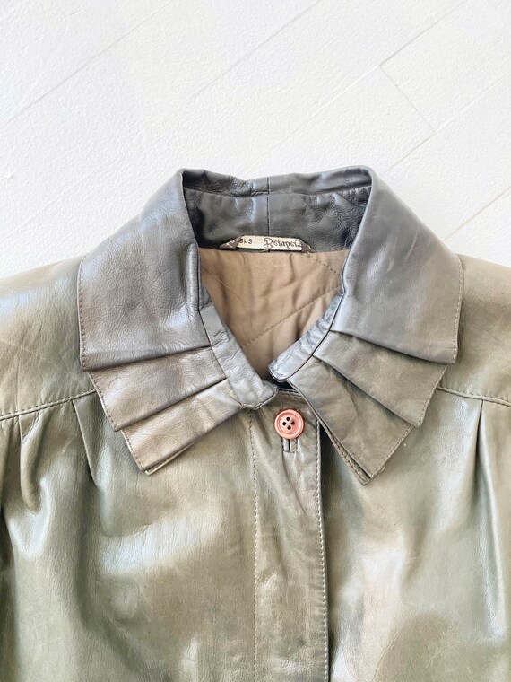 1990s Olive Green Leather Coat with Pleated Collar - image 2