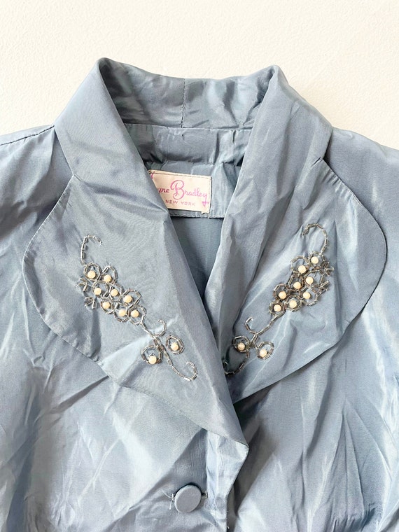 1950s Embellished Blue Taffeta Blouse - image 4