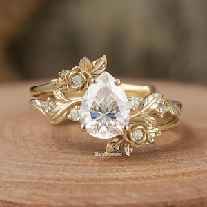 Floral Pear Cut Moissanite Verlobungsring Set Natur inspiriert Braut Ring Set 14K Gold Ehering Set Birnenförmige Diamantring Set