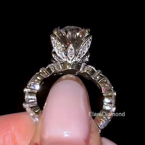 3 CT Oval Cut Moissanite Engagement Ring, Unique Tulip Set Ring, Vintage 14K Gold Wedding Ring, Oval Diamond Ring, Anniversary Promise Ring
