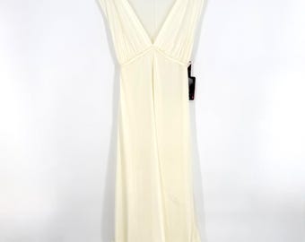 Camisón de satén Vanity Fair de los años 80, nuevo con etiquetas, talla XL, color blanco glaciar, escote en V pronunciado con lazo.