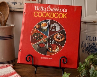 Betty Crocker Cookbook Recipe Binder Vintage Kitchen Decor Retro Cookbook 1976 Ring Binder Classic Recipes