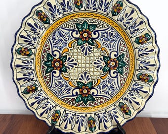 12" Vintage Talavera Plate Puebla Mexico Hand Painted Ceramic Platter Wall Hanging Decor Mexican Folk Art Scalloped Charger Alfareria AL