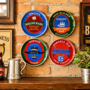 Vintage British Brauerei Werbeteller Set: 4 Keramik Bar Decor, Bier Liebhaber Geschenk