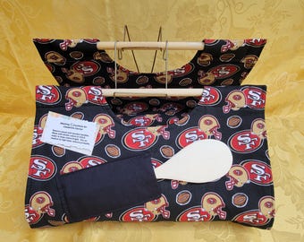 Casserole Carrier, SF 49ers print with helmet and emblem, size large