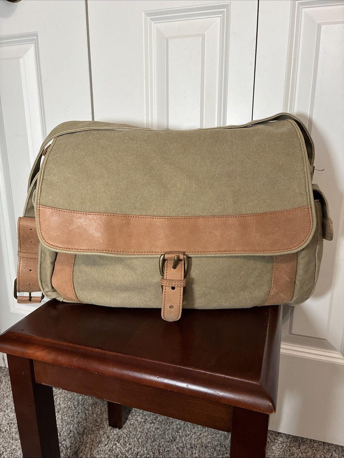 LL Bean vintage Backpack daypack crossbody shoulder bag canvas hiking 1980’s L.L. Bean | Bags | Ll Bean Vintage Backpack Daypack  main image 3