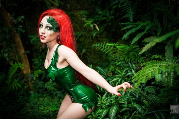 ivy red latex Black girls anal sex videos