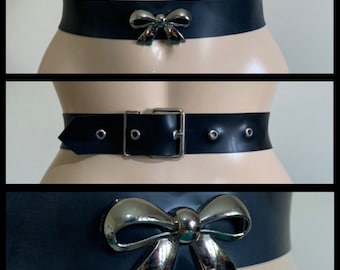 Latex Belt With Metal Bow