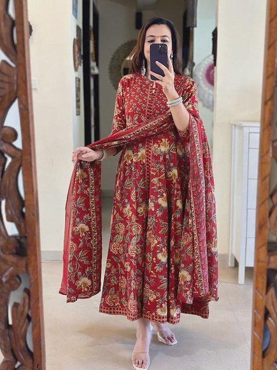 Handmade Block Print Cotton Kurti Set: Anarkali Kurta with Dupatta