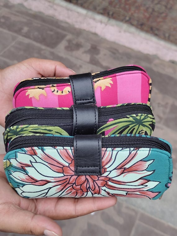 Handmade Cotton Sunglass Case: Indian Print Padded Eyewear  display picture 3