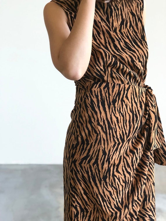 Vintage Leopard Print Wrap Skirt Midi Dress - image 2