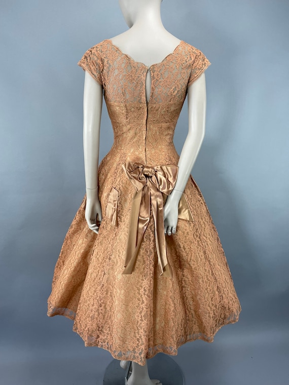 1950s Peach Floral Lace Sequins Party Dress, XS C… - image 10