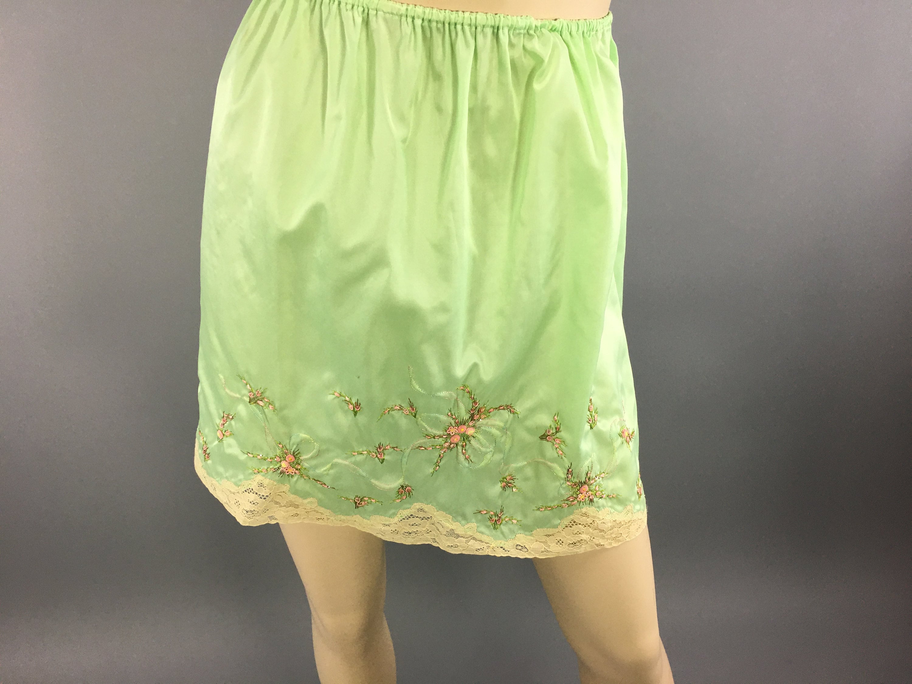 Vintage 1960s Embroidered Half Slip Green Silk Lace Trim Etsy
