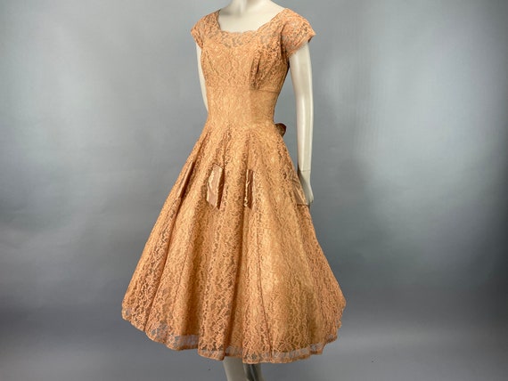 1950s Peach Floral Lace Sequins Party Dress, XS C… - image 5