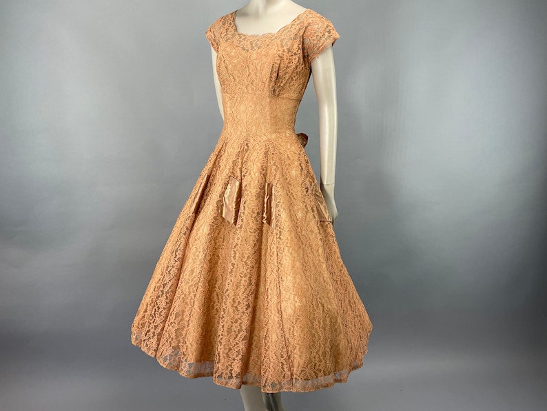 1950s Peach Floral Lace Sequins Party Dress, XS Cupcake Tulle Full Skirt Large Bow, Prom Alt Wedding Elopement Reception Dress, VFG image 5