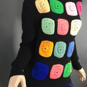 1970s Multi Color Granny Square Sweater, Size S Vintage Black Grannycore Pullover Jumper Sweater image 7