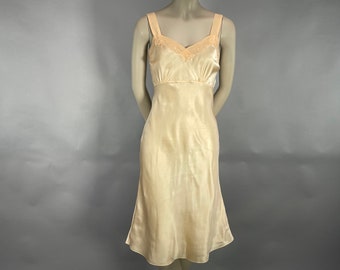 Vintage 1930's DEADSTOCK Peach Silky Rayon Bias Cut Slip Dress Nightgown,Size XS Bust 32, Wedding Lingerie VFG