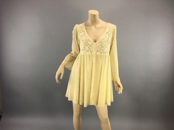 Vintage NWT 80s 90s  Victoria's Secret Gold Label Ivory Sheer Angel Sleeve Short Nightgown, P/S  Wedding Nightie,1980s 1990s VS Blouse VFG