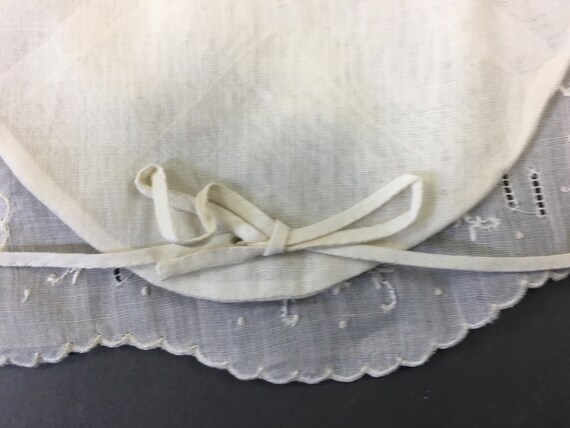 Antique Embroidered Baby Bib, 1900/20s  White Law… - image 7