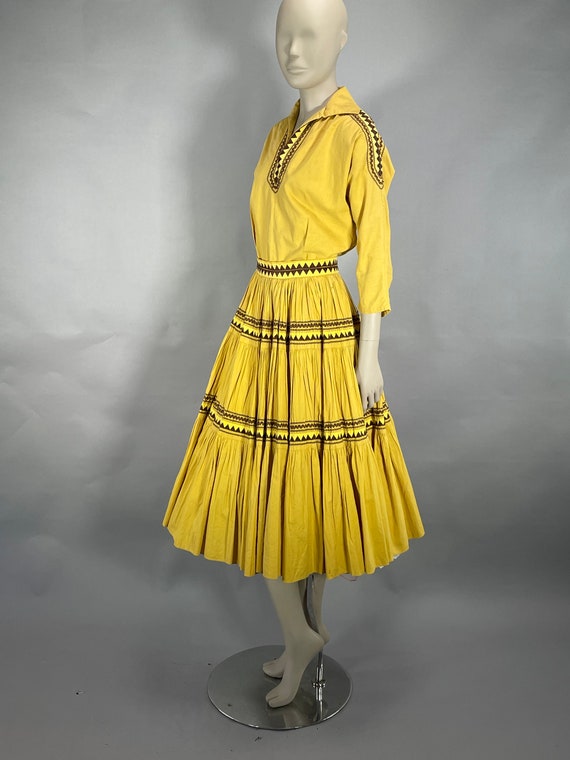 1950's Gold Brown Patio Dress, Vintage 50's Cotto… - image 10