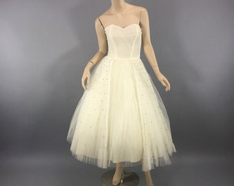 1950s Fred Perlberg Ivory Strapless Tulle and Rhinestone Party Dress Rhinestone Tea-Length Full Skirt Prom Bridal Gown, (Small ) VFG